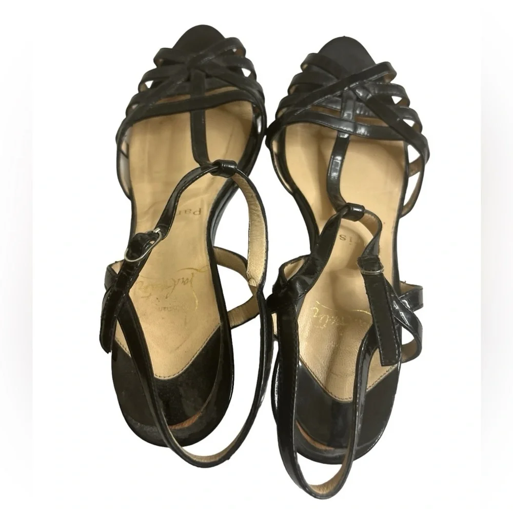 CHRISTIAN LOUBOUTIN Patent Leather T-Strap Sandals